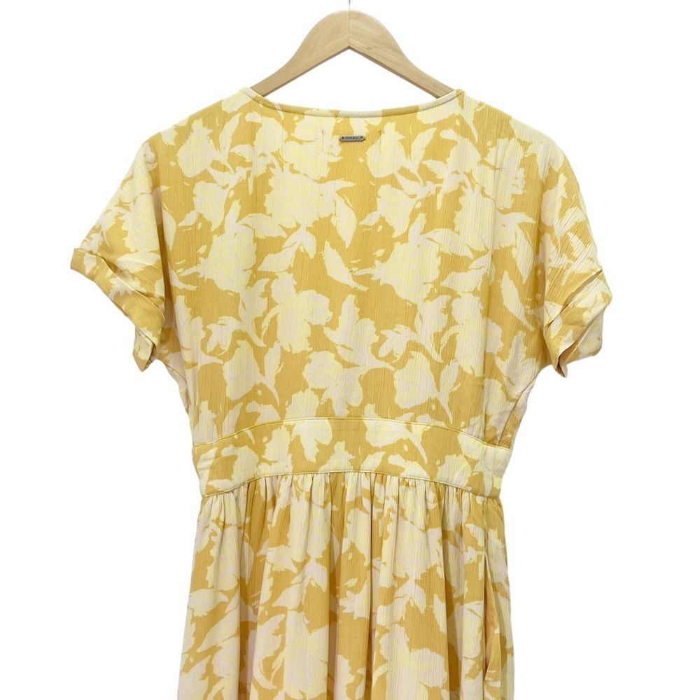 NWT The Normal Brand Ezra Crepe Deep V Button Thru Dress Yellow Size Small NEW - Picture 9 of 16